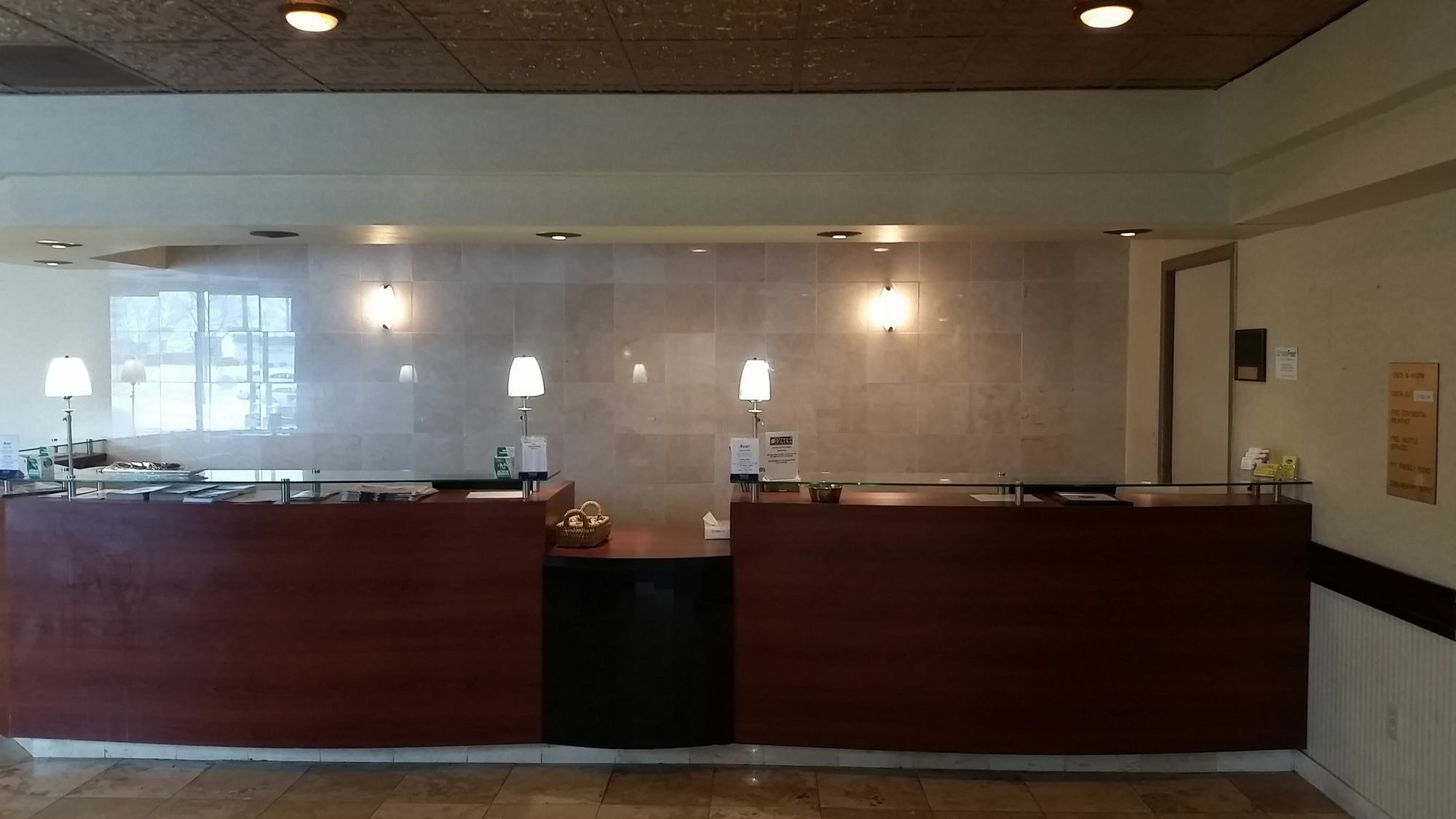 Howard Johnson Grand Forks Exterior foto